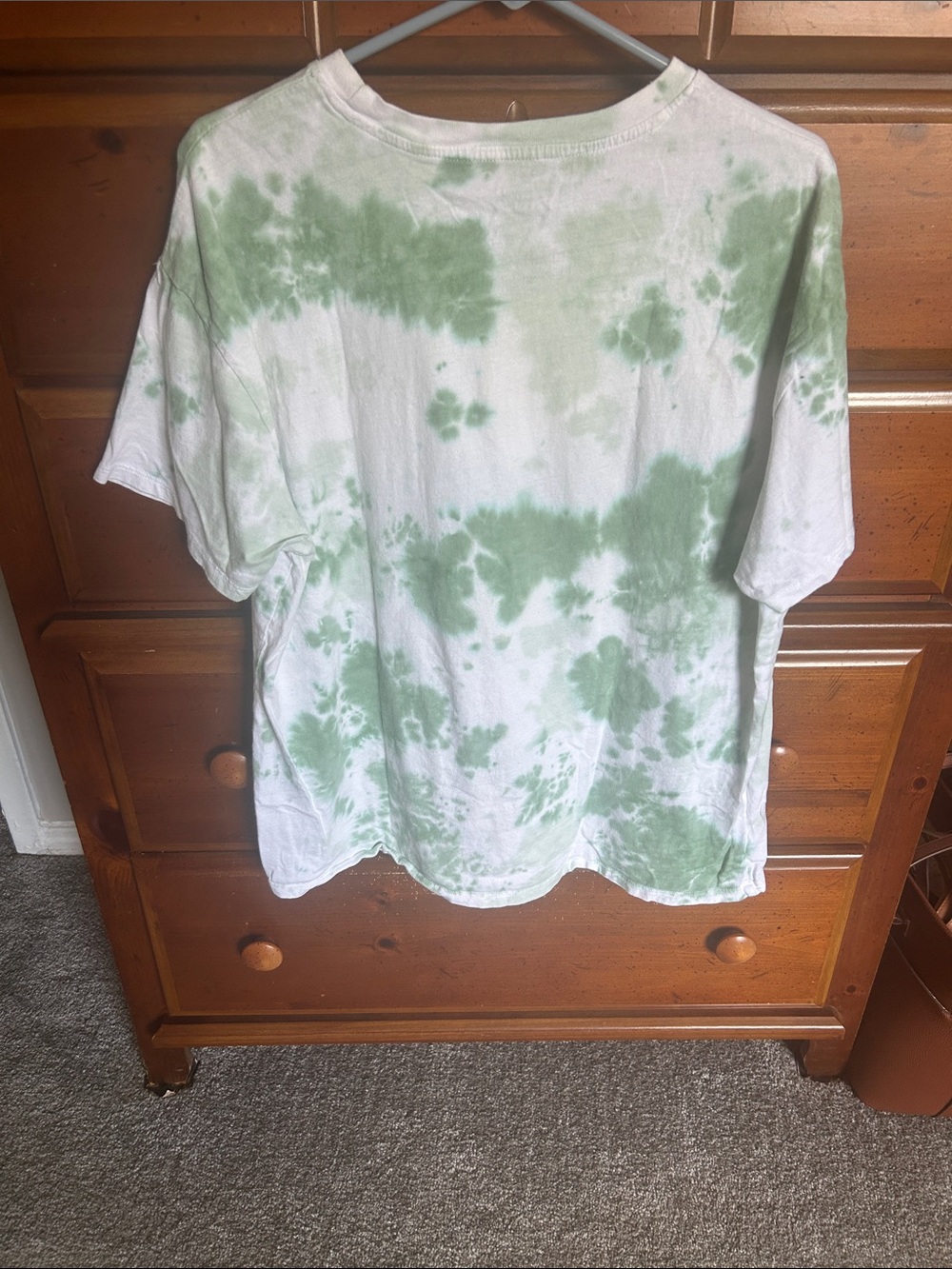 Tie-Dye Graphic Tee - Green & Pastel Floral Dolly Parton - Picture 3 of 4